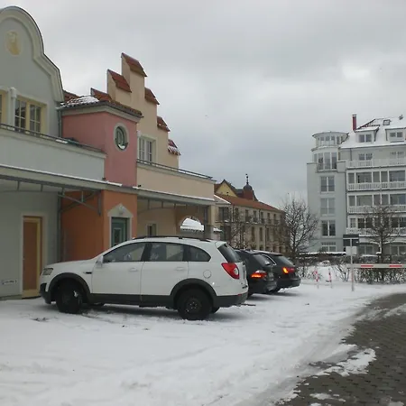 Morgensuenn Am Strand Kuehlungsborn Exterior photo